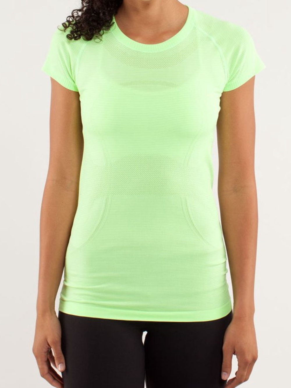 Lululemon Swiftly Short Sleeve Athletic Top Women’s Size 6 in Light Green
